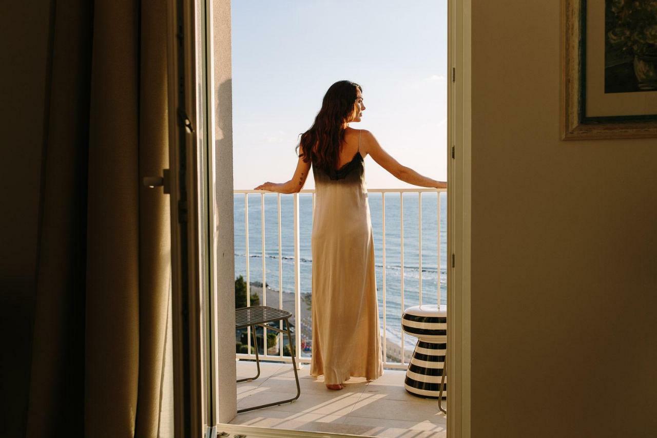 Double Room with Sea View,820089044:JPEG